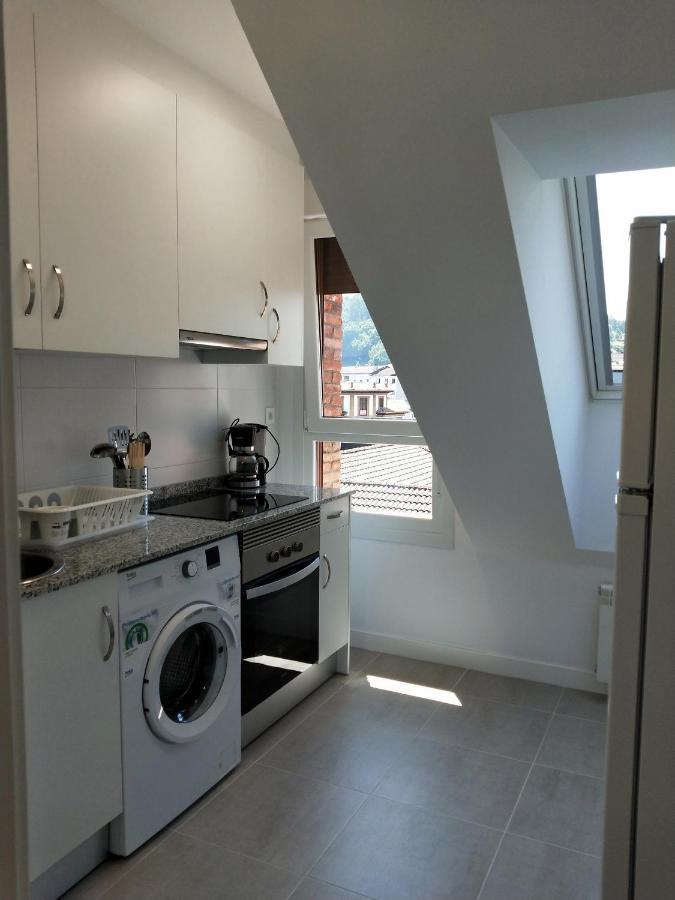 Ferienwohnung Precioso Atico En El Centro De Onís Exterior foto